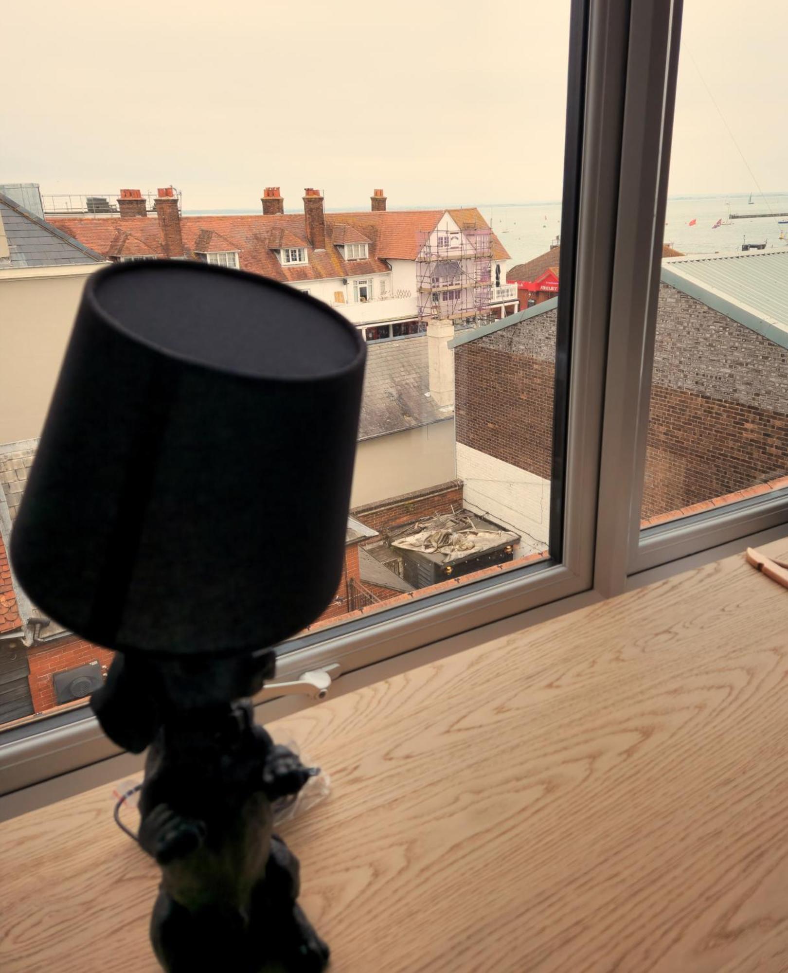 Pinnacle Suites Hotel Cowes  Exterior foto